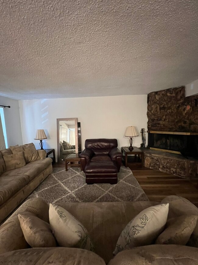 Photo - 1168 Herbert Ave