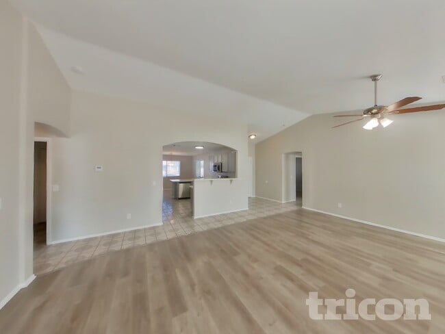 Photo - 8605 West Campbell Ave