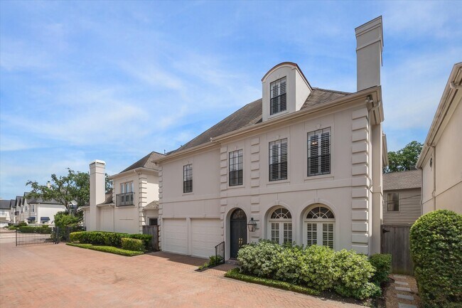 Photo - 2214 Potomac Dr