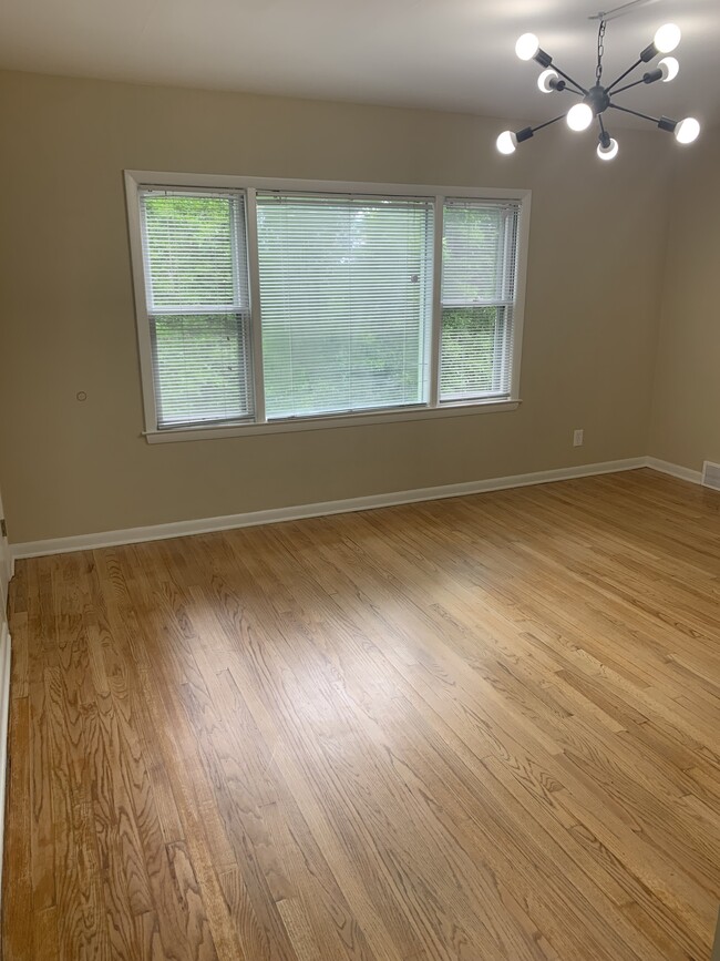 Building Photo - 1662 N Cass St Unit 1662A