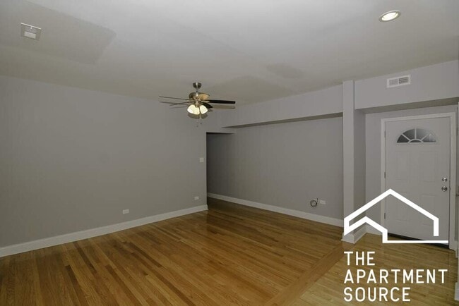Photo - 2958 N Washtenaw Ave Unit 1