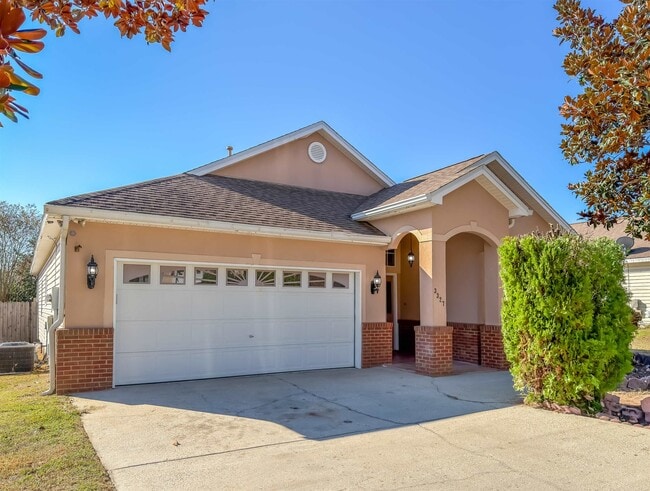 Building Photo - 3327 Dartmouth Dr