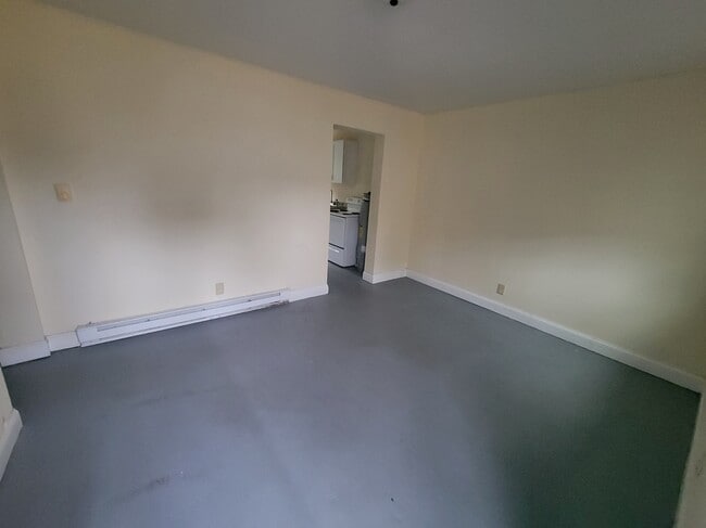 Photo - Pursley Court Apartments