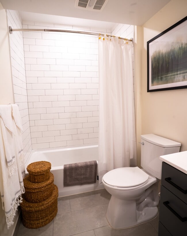 One Hawaii Bathroom