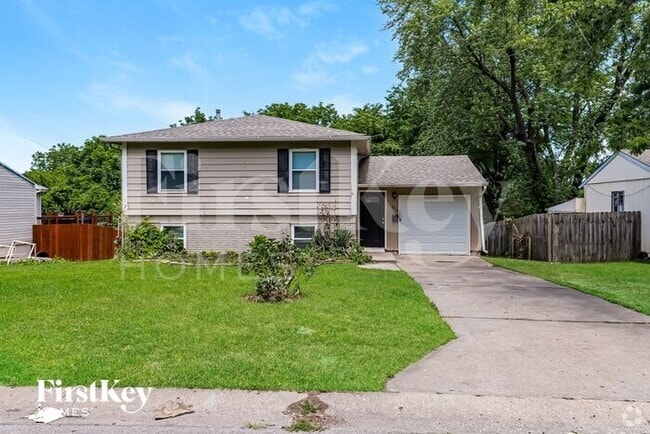 Building Photo - 19112 E Ponca Dr Rental