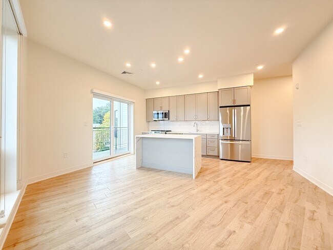 Photo - 500 Talbot Ave Unit 410