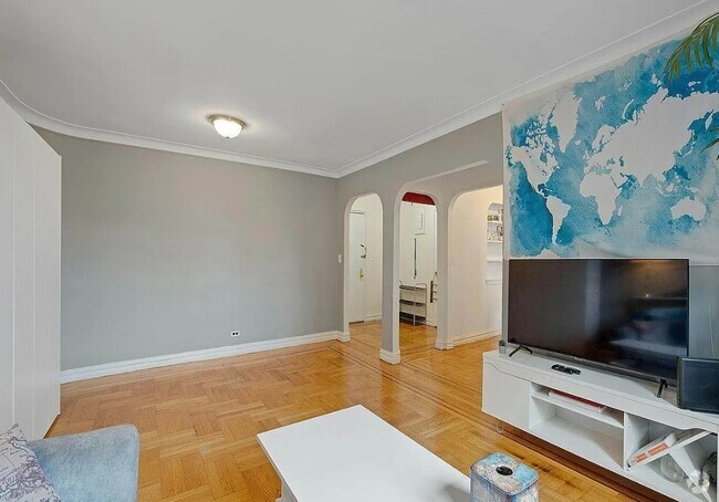 Building Photo - 205 E 78th St Unit 5 Rental
