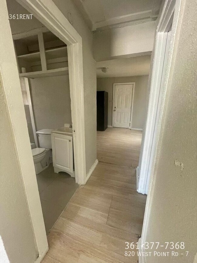 Photo - 820 W Point Rd Unit 7