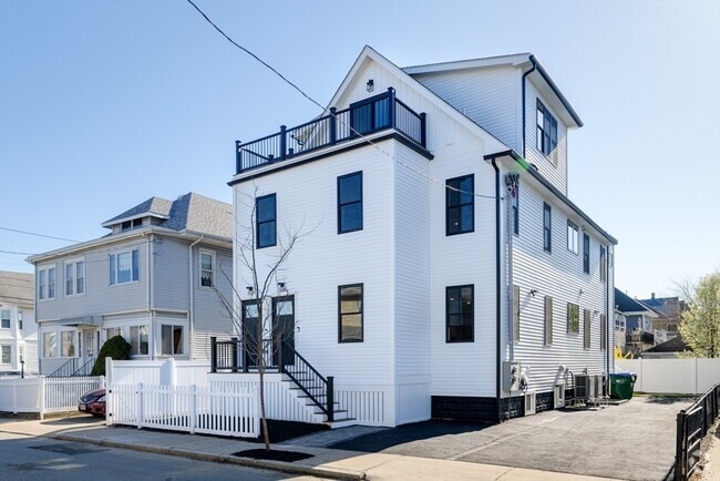 Building Photo - 107 Willis Ave Unit 107 Rental