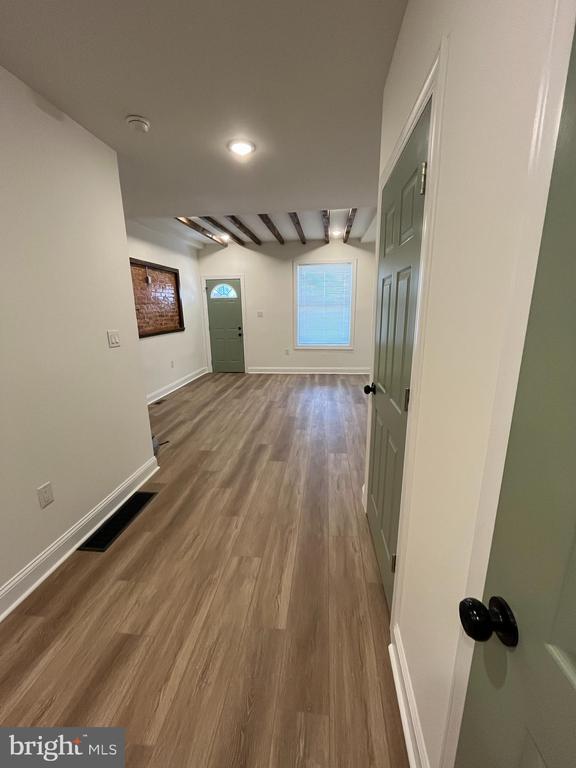 Photo - 533 S Salford St