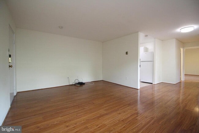 Building Photo - 1511 S George Mason Dr Unit 3 Rental