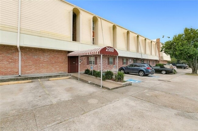 Photo - 2500 Houma Blvd Unidad 215