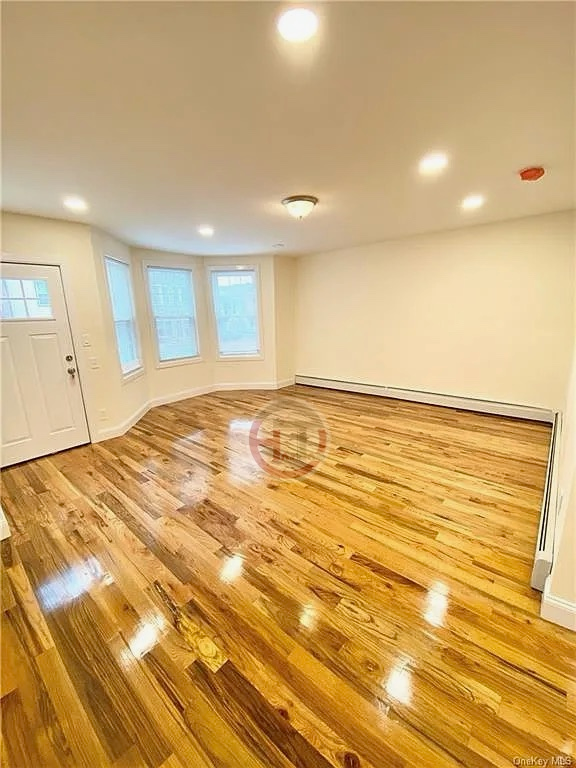 Photo - 1920 Fowler Ave Apartment Unit 1