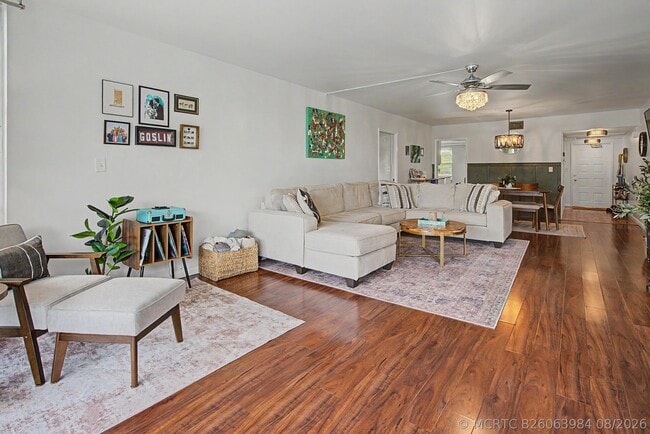 Photo - 3930 Oaks Clubhouse Dr Unit 304