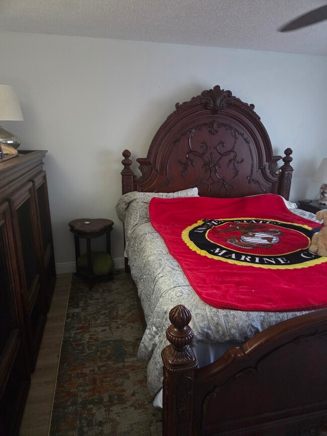 Photo - 215 Cypress Way E Unit D1