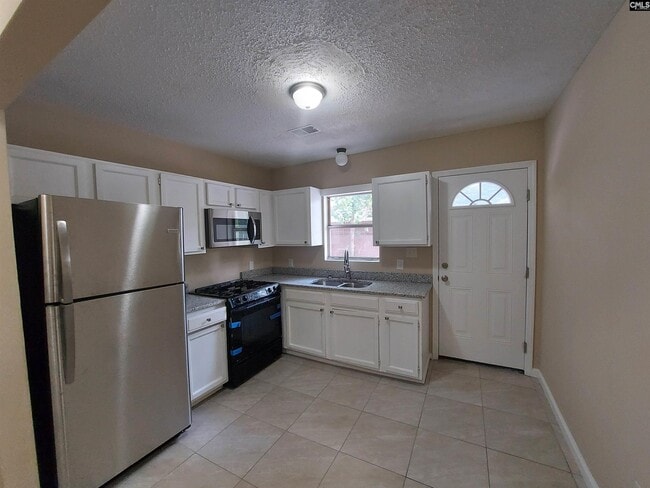 Photo - 2006 Heidt St