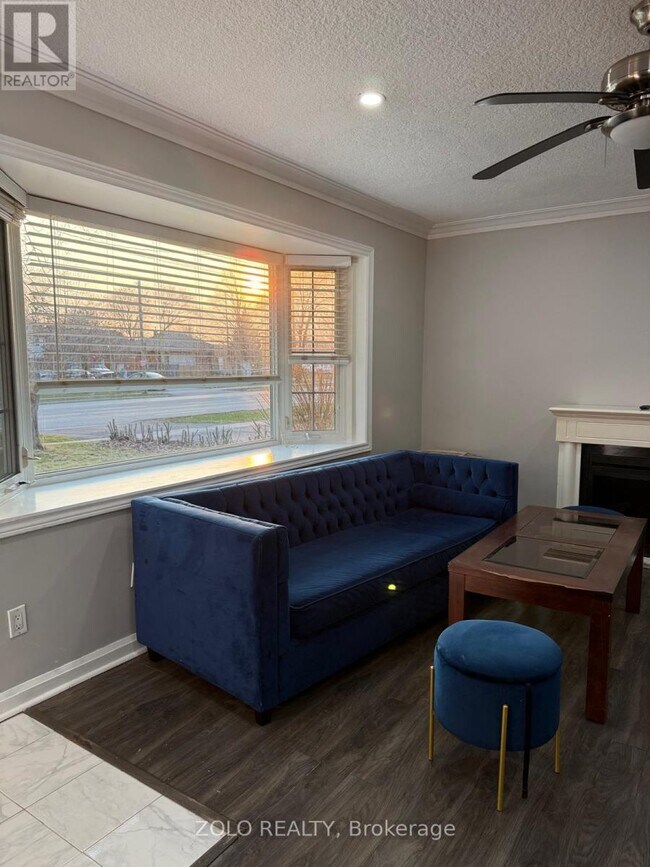 Photo - 369 Martin St