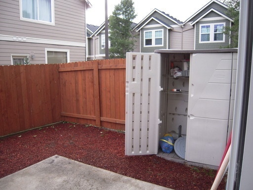 Photo - Fresh 3 bedroom - New Carpet new paint in Quatama area