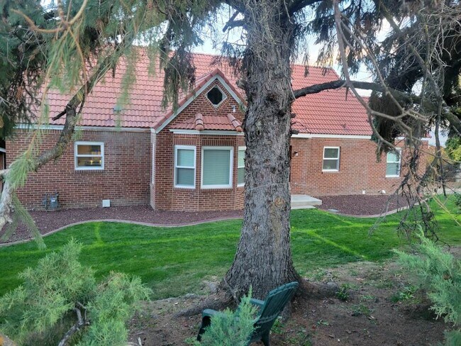 Photo - 5012 Scenic Dr House