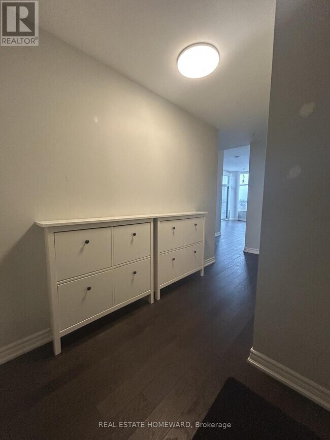 Photo - 280 Donlands Ave Unité 803