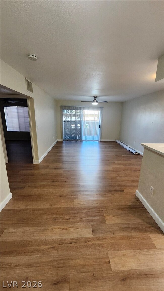 Photo - 1909 High Valley Ct Unit 107