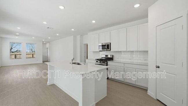 Photo - 9130 Colonel Trl