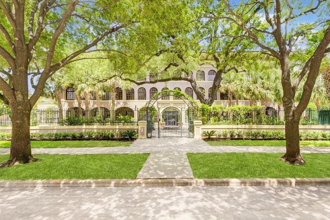 Photo - Designer condo with a private rooftop terrace