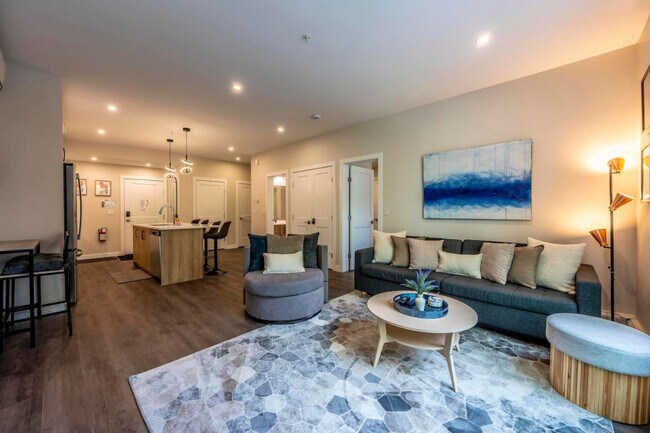 Photo - 901-907 7 St N Unité ID1308644P