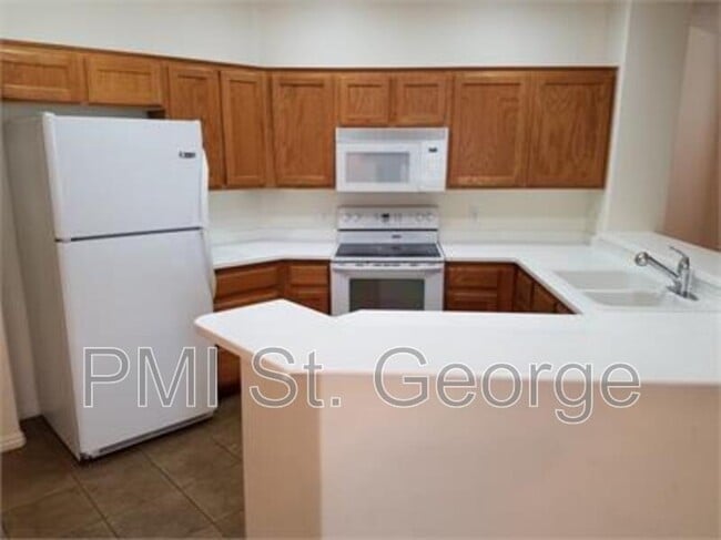 Photo - 3753 E Canyon Crest Ave