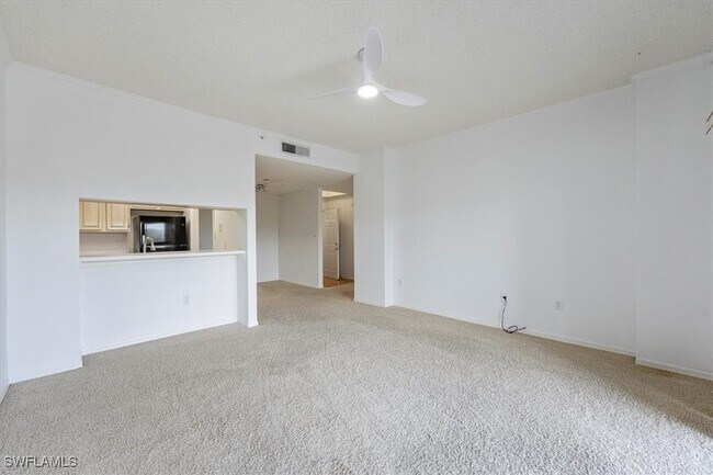 Photo - 900 Arbor Lake Dr Unidad 9-307