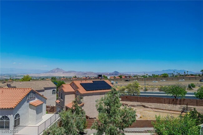 Photo - 302 Quail Dove Ave