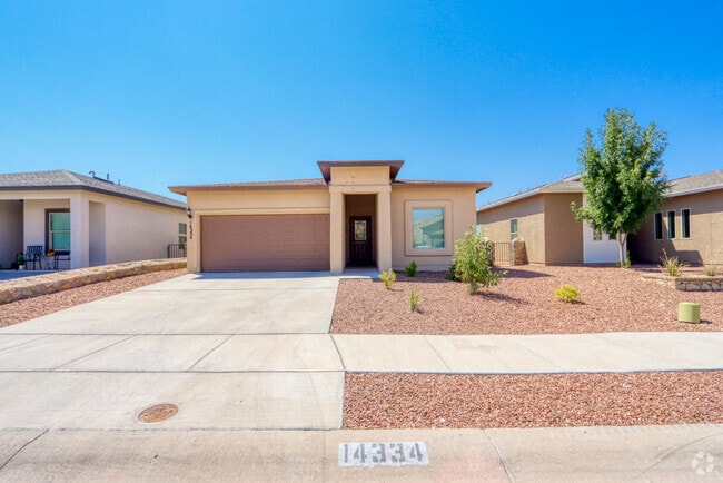 Building Photo - 14334 Loma Esmeralda Rental