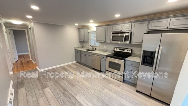 Photo - 575 Sautter Dr