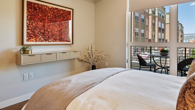 Alternate view of Jade bedroom with cozy atmosphere
