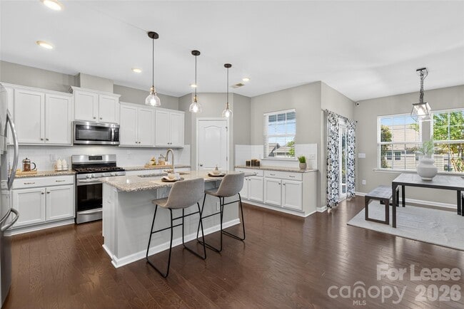 Photo - 7019 Hamilton Mill Dr