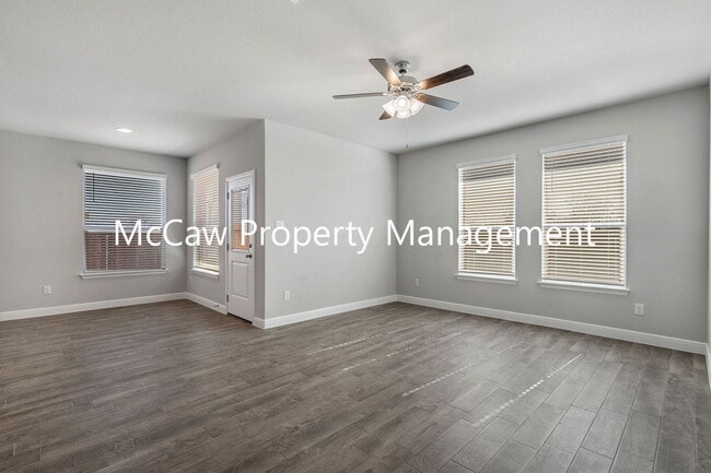 Photo - 555 Smart Strike Trl