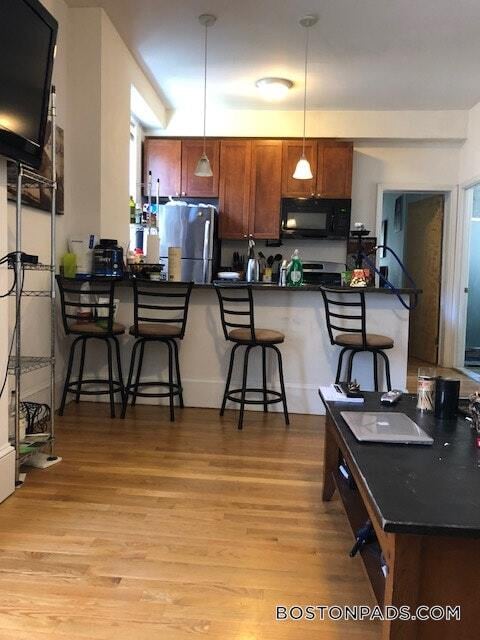 Photo - 38 Newton St Unit 1