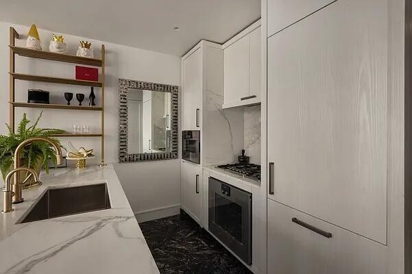 Photo - 500 W 18th St Unit 21G