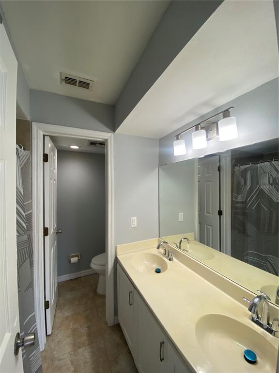 Photo - 4680 Sussex Terrace Condo Unit 206