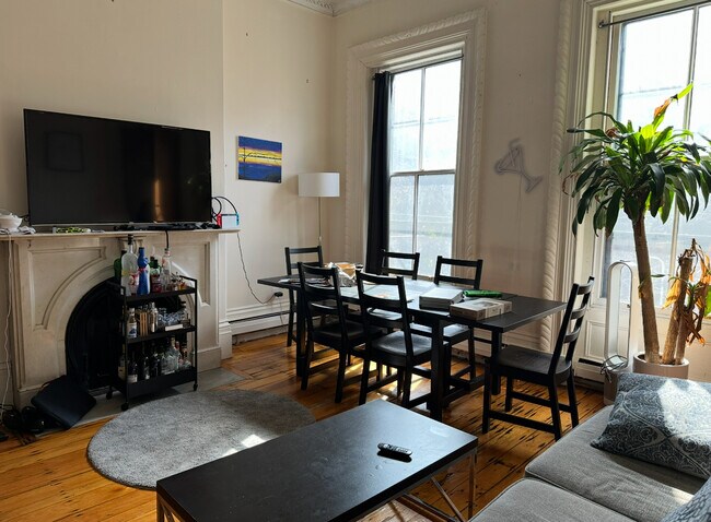 Photo - 519 Massachusetts Ave Unidad 1