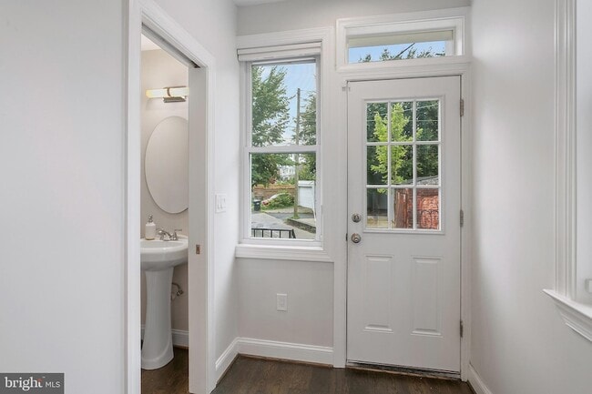 Photo - 4023 New Hampshire Ave NW