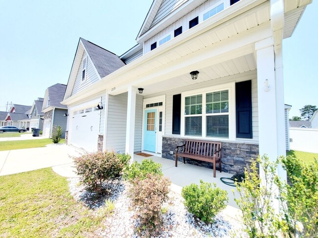 Photo - Immaculate Home At Village Rockfish