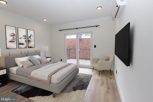 Photo - 2207 N 4th St