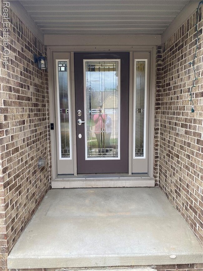 Photo - 39206 Silverthorne Bend