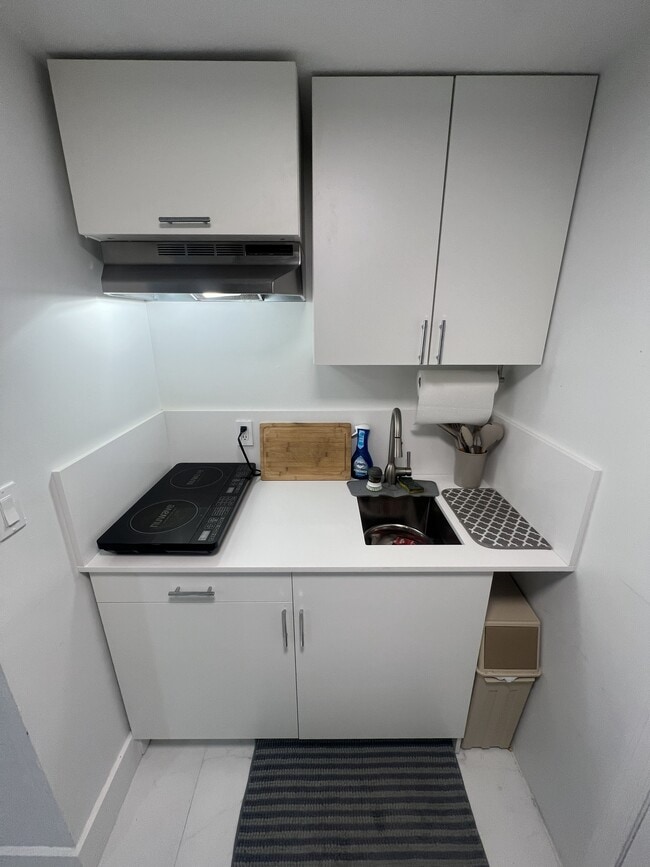 Photo - 240 SW 71st Ave