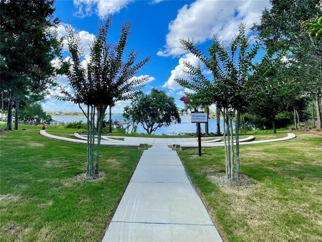 Photo - 7528 Bishop Square Dr