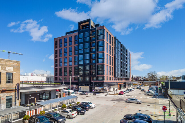 Building Photo - Morse Apartment Homes