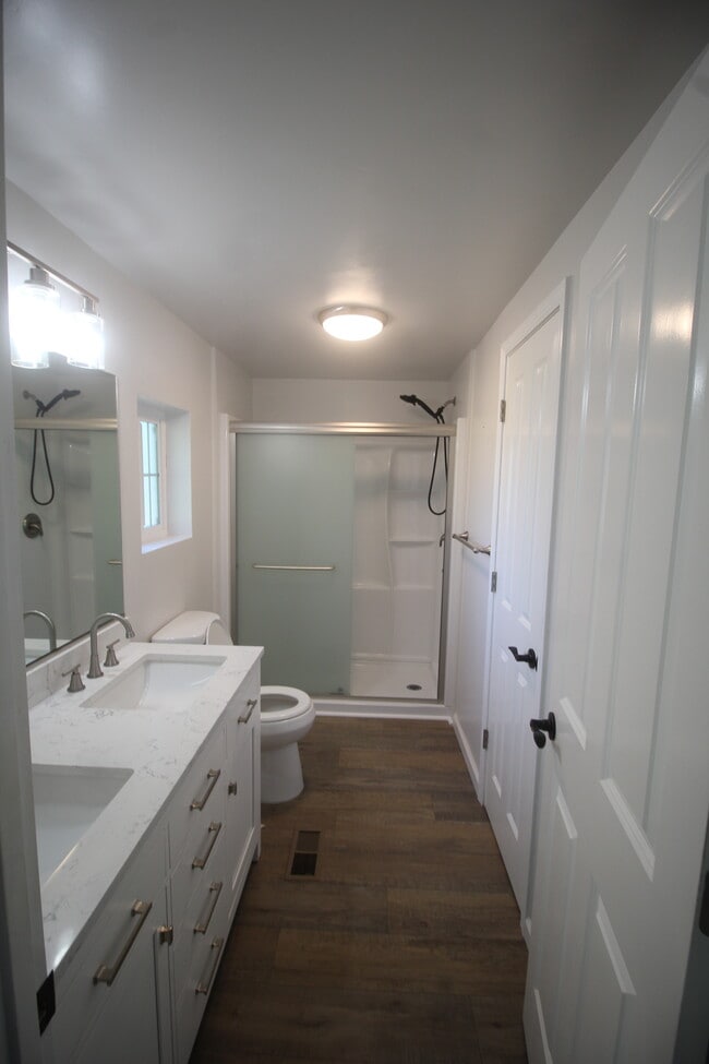 Photo - 5778 Stratton Ln