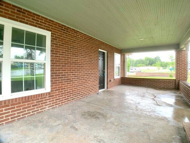 917 Sinclair Dr Unit A