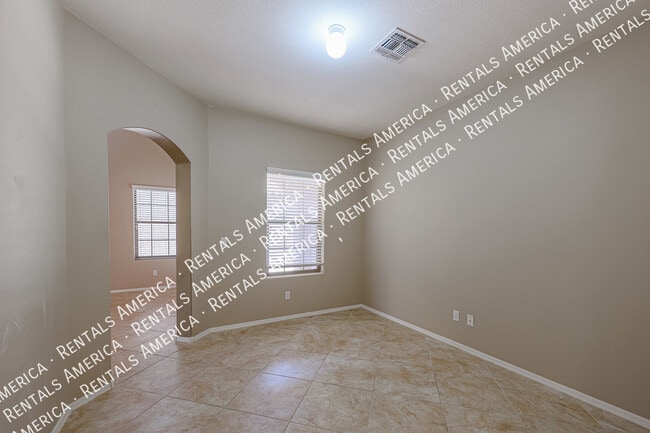 Photo - 16021 W Custer Ln